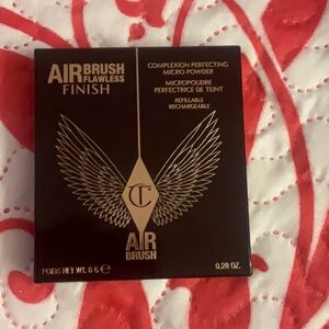 Charlotte Tilbury AirBrush Flawless finish  complexion perfecting micro powder